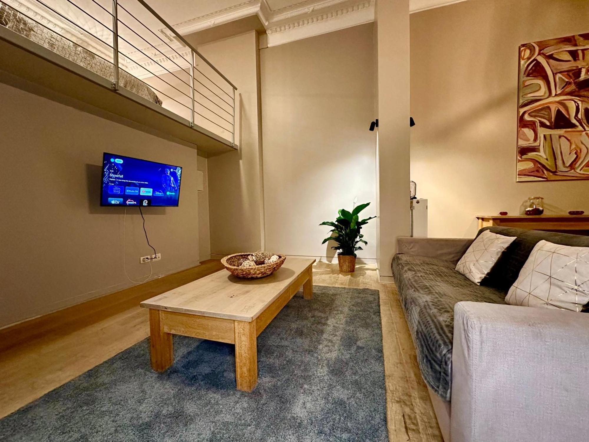 Luxury Suites Castel By Rikas Hotels Antwerp Exterior photo