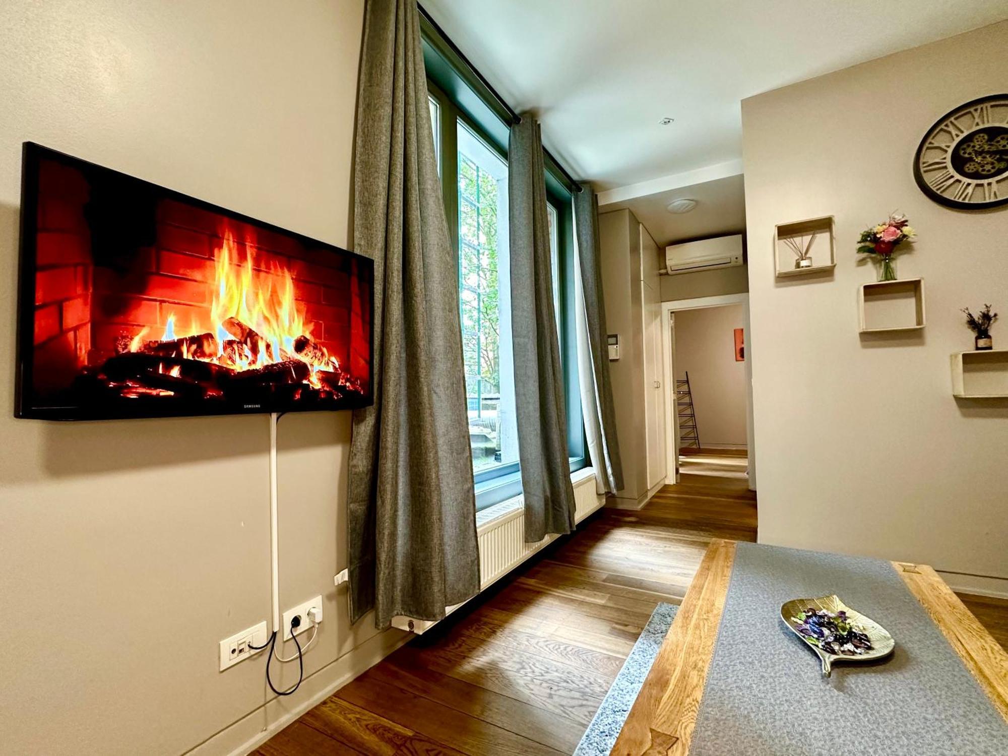 Luxury Suites Castel By Rikas Hotels Antwerp Exterior photo